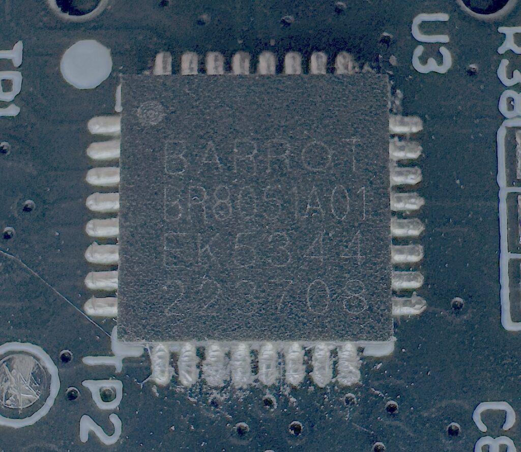 A picture of the Barrot Bluetooth SoC on the printer server PCB